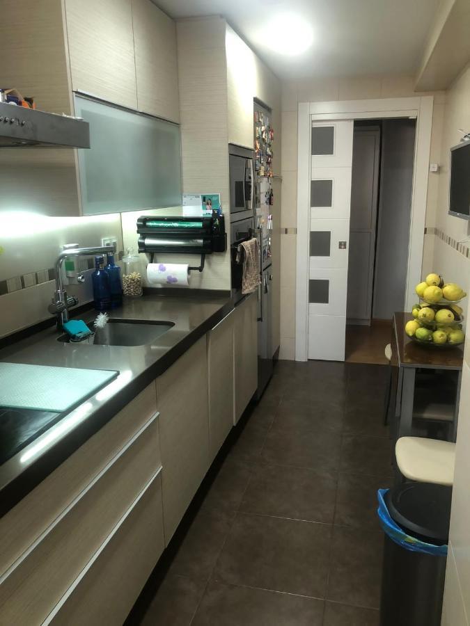 Huelin Playa Con Parking Cerca Centro Lägenhet Málaga Exteriör bild